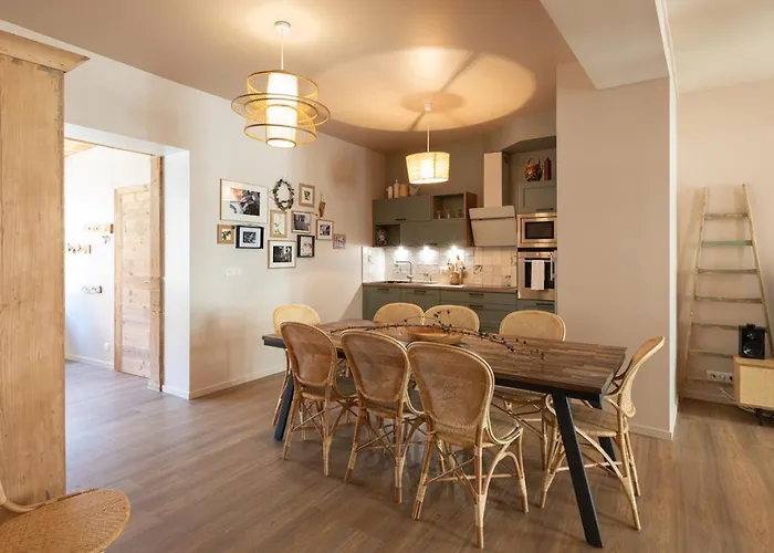 A Travers Champs Avec Sauna Et Parking Daire Colmar