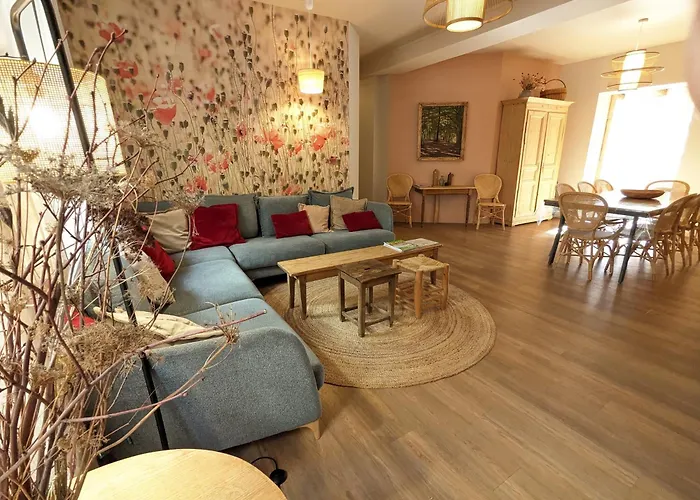 A Travers Champs Avec Sauna Et Parking *